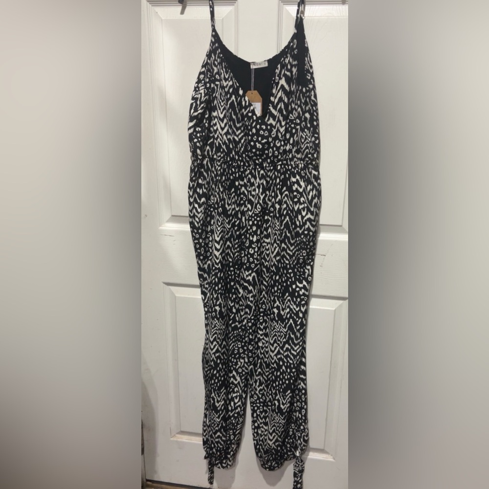 Kori black and white animal print jumpsuit #jumpsuit #animalprint - Picture 7 of 8